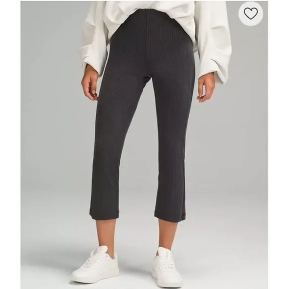 Lululemon Ribbed Softstreme Zip Leg High Rise Cropped Pant Size 10 - Picture 1 of 8